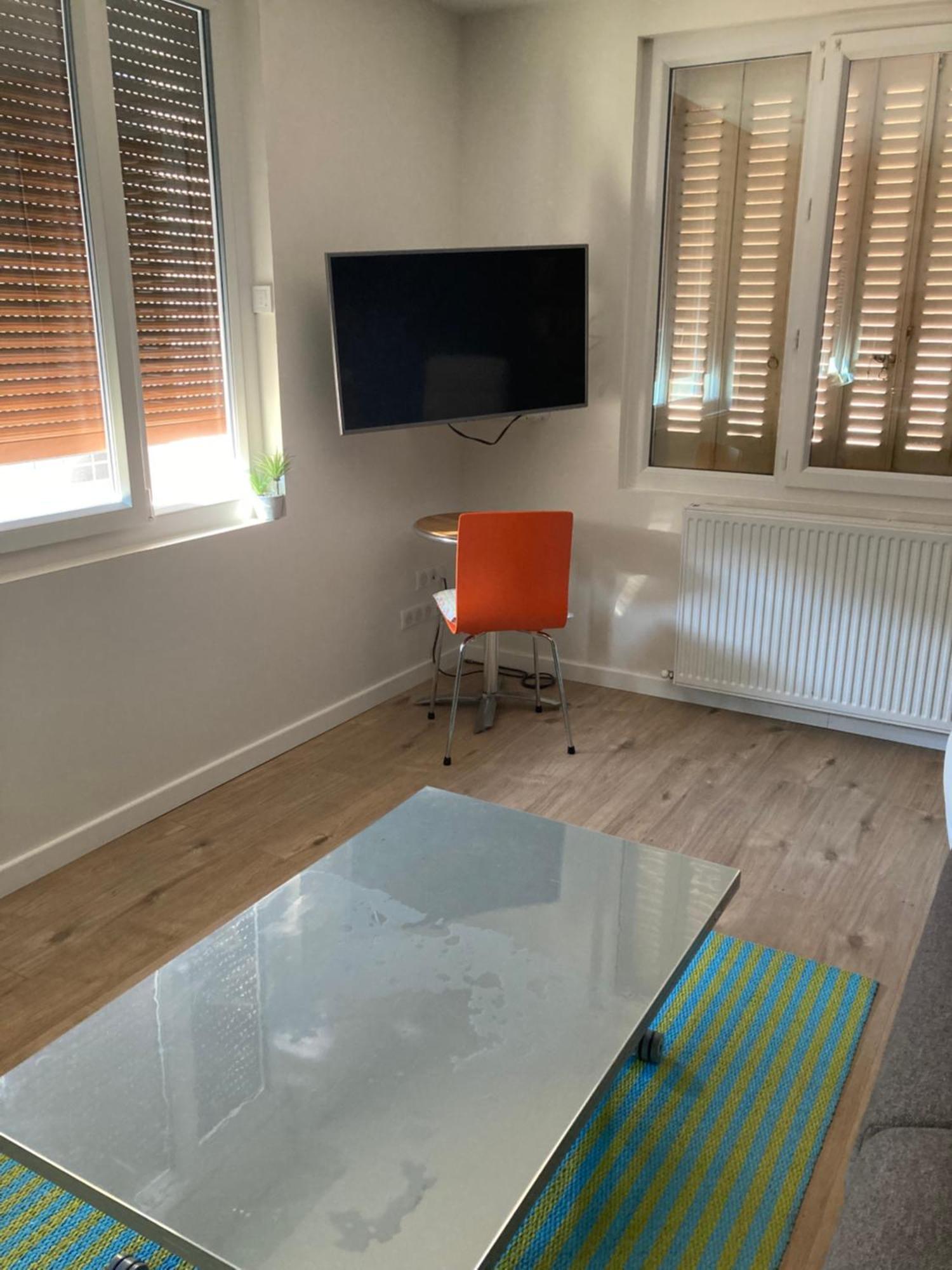 55 M²/ Chez Lorette/ 250M Lake/ Private Parking Άννεσι Εξωτερικό φωτογραφία